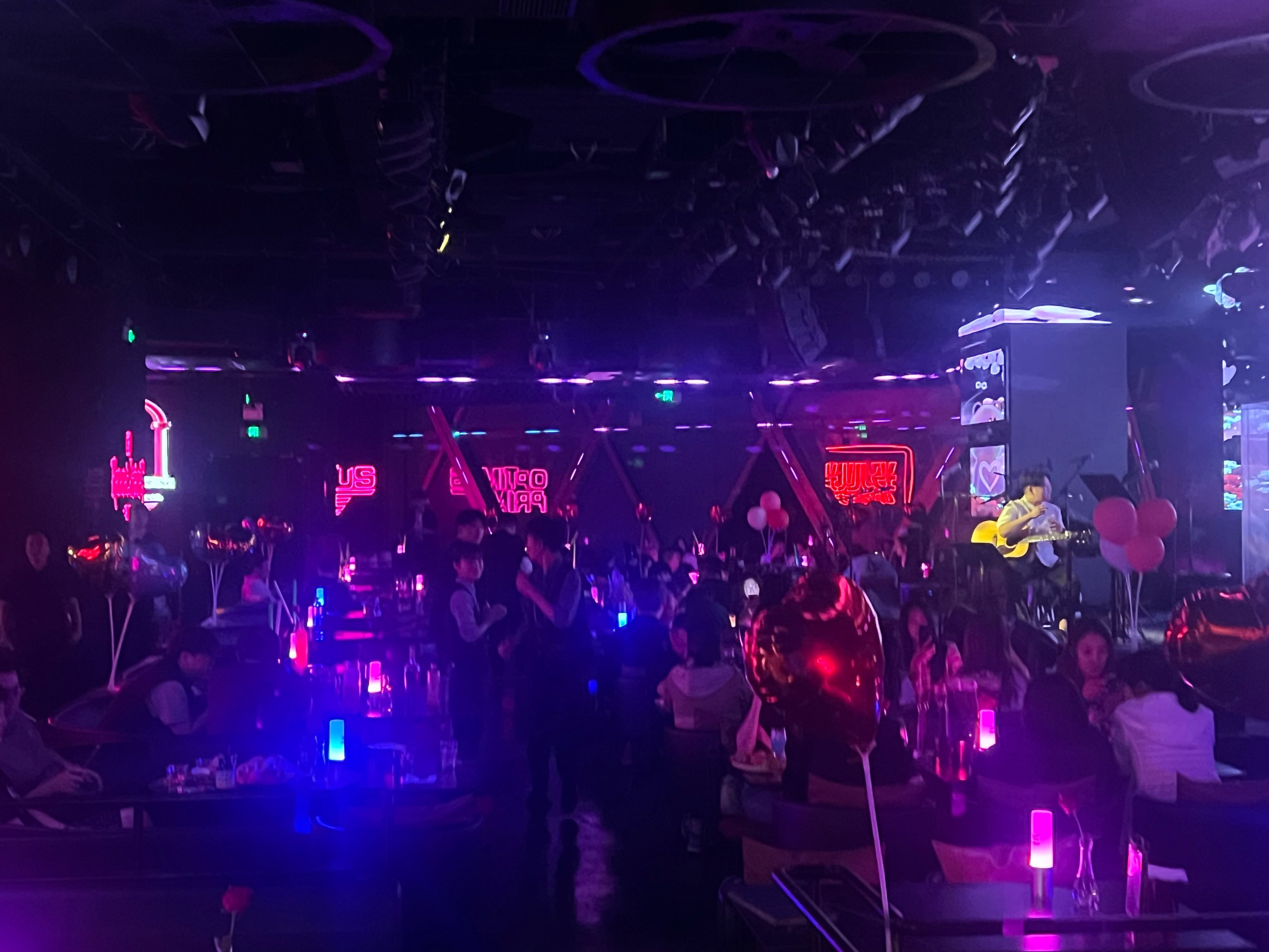 包头商务ktv怎么样商务ktv好吗推荐-东河区ktv预定